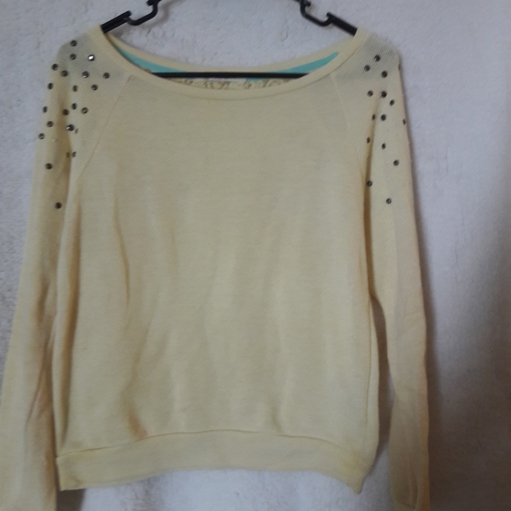 COPY - Yellow sweater